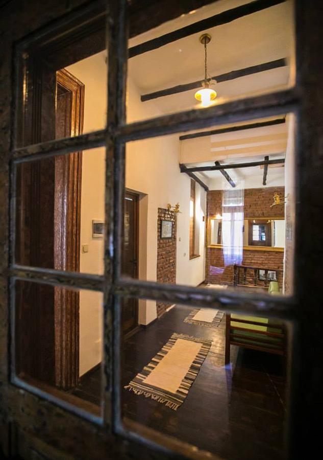 Hotel Vila 1928 ティラナ エクステリア 写真